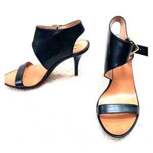 Vero Cuoio heels